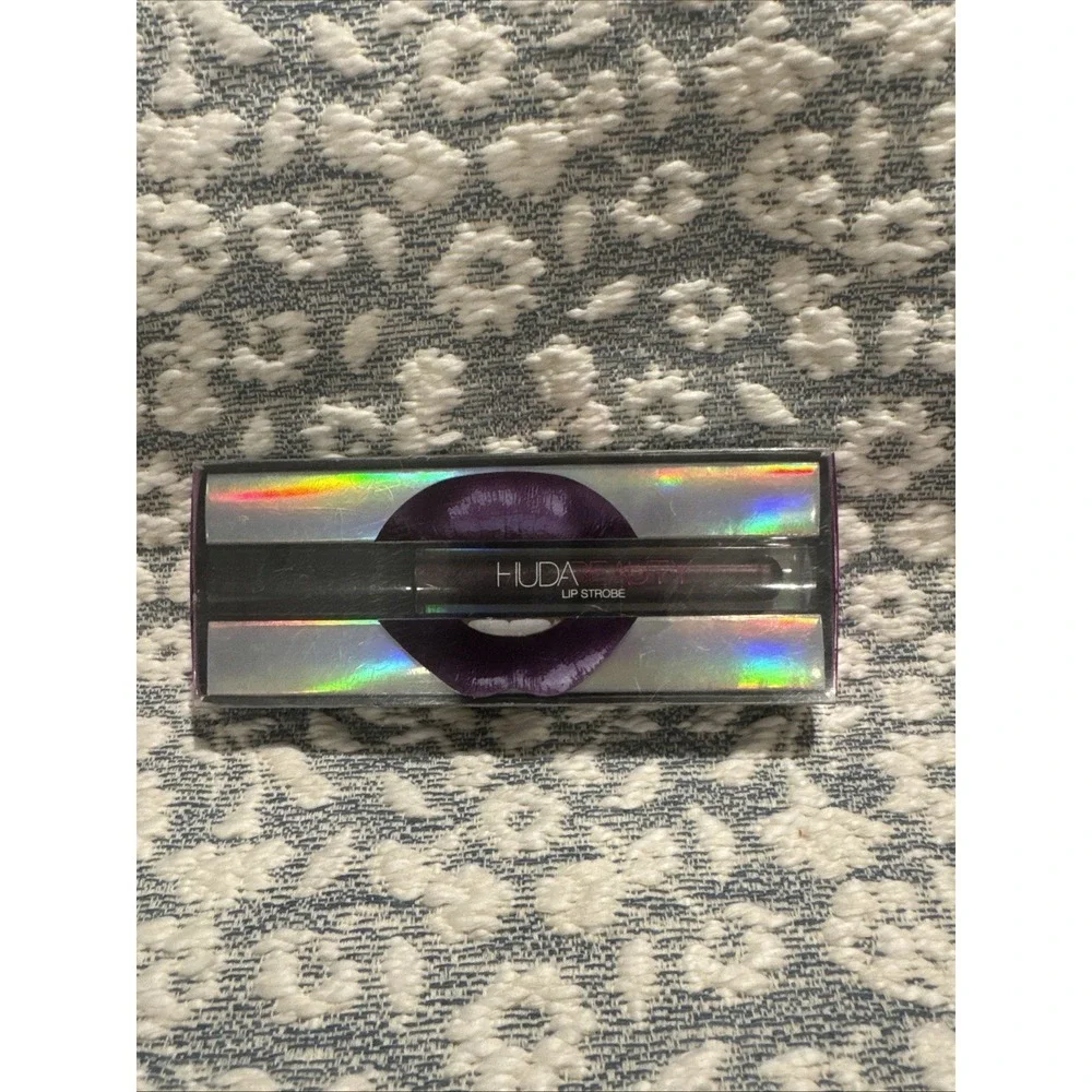 Huda Beauty Lip Strobe - Moody - NIB - Strobing Metallic Lip Gloss - Purple